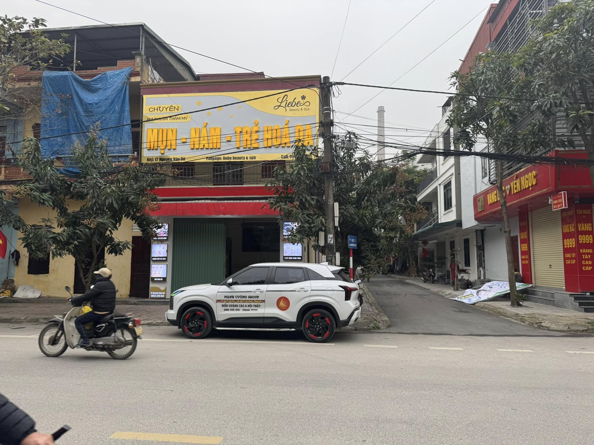 Ốp aluminium – mica