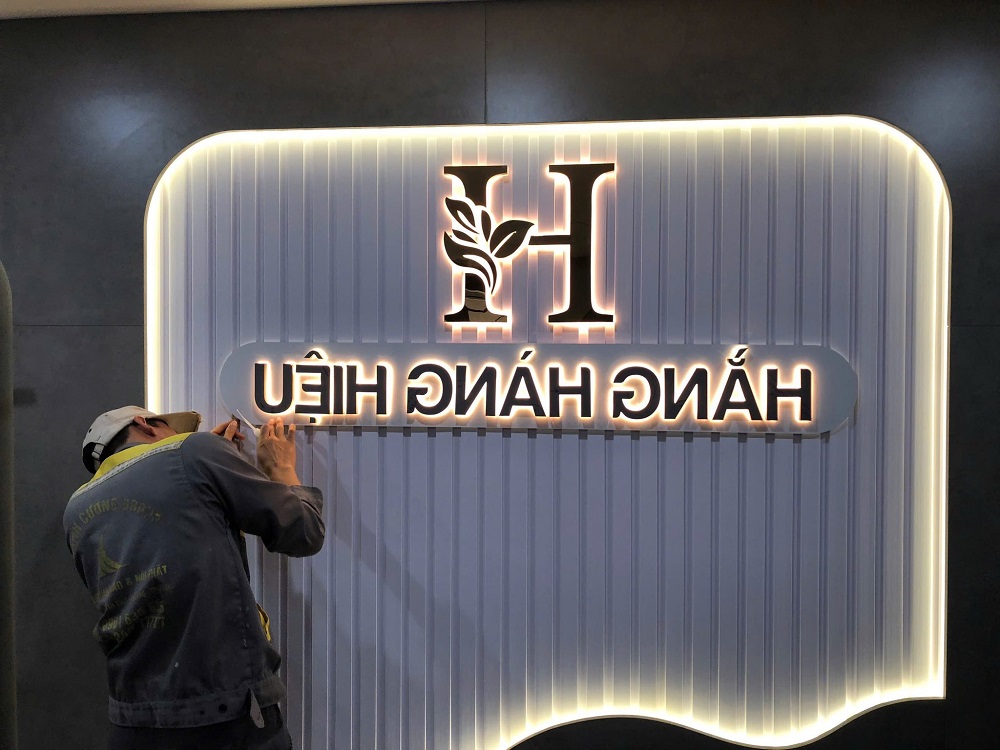 in decal trang trí Hoa Lư Ninh Bình