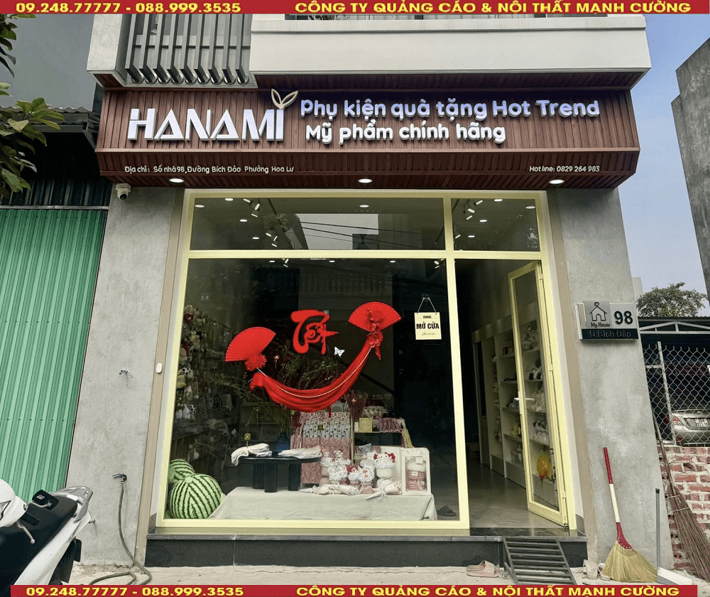 thiết kế showroom mỹ phẩm Ninh Bình