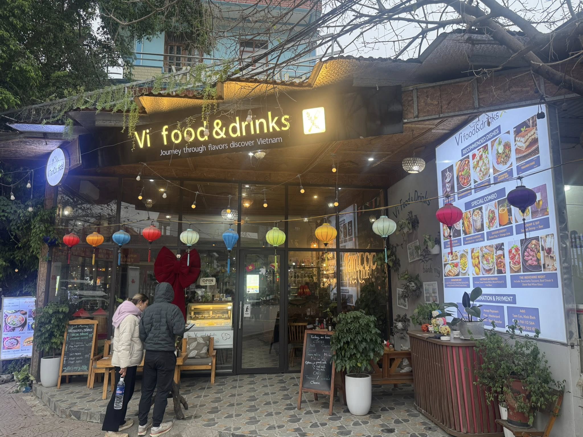 Thi công biển quảng cáo nhà hàng quán ăn, nhà hàng