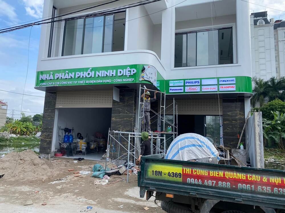 Công ty thi công biển quảng cáo Ninh Bình uy tín nhất 2026 4 Mạnh Cường Group là công ty thi công biển quảng cáo Ninh Bình thi công nhanh chóng, đúng tiến độ