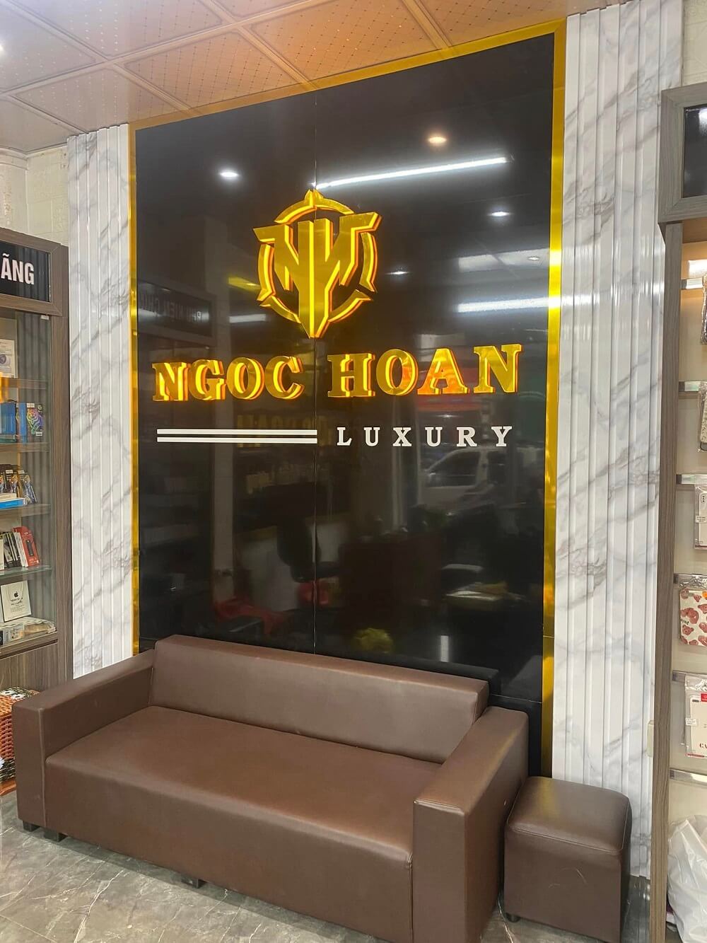 Bí quyết giúp biển quảng cáo cửa hàng điện thoại nổi bật hãy chọn Mạnh Cường Group để được tư vấn chi tiết