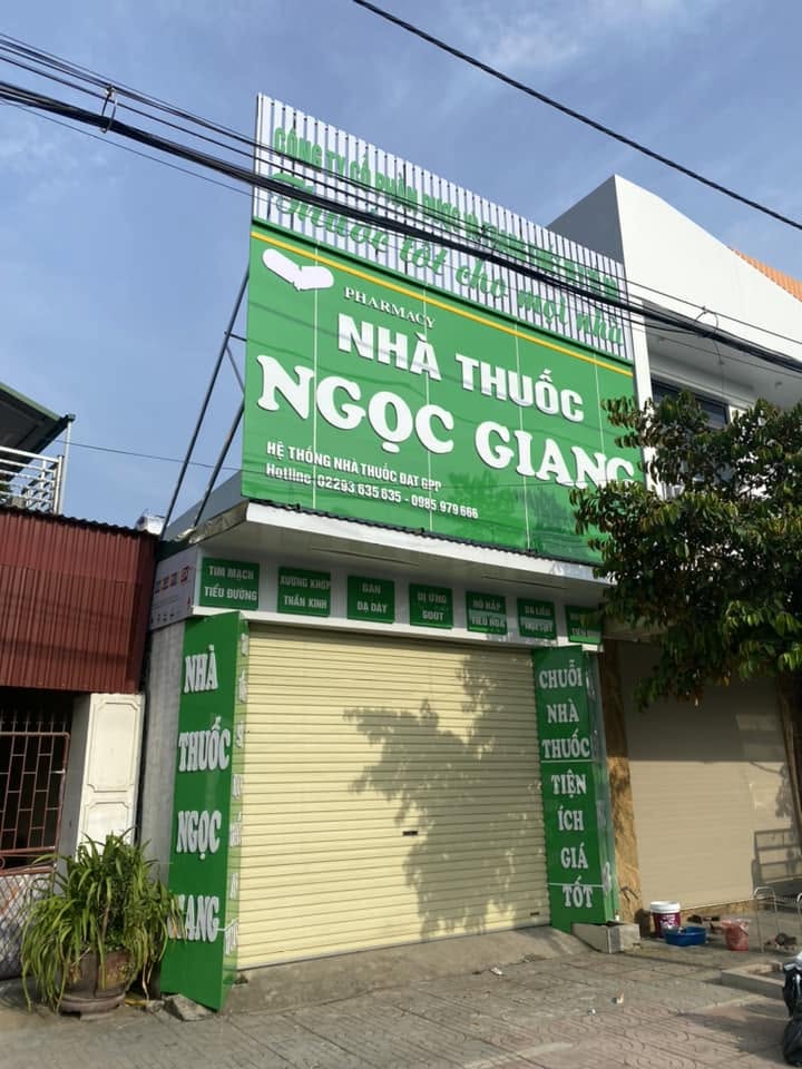 Giá làm biển quảng cáo nhà thuốc Ninh Bình phụ thuộc vào nhiều yếu tố khác nhau