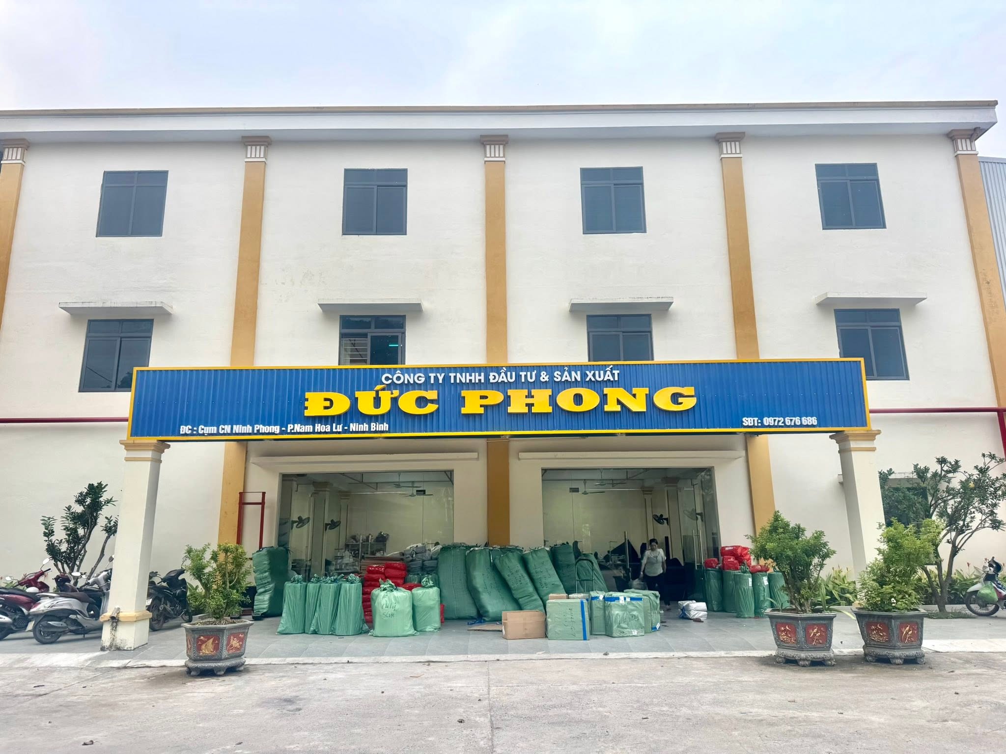 Những tiêu chí làm biển quảng cáo văn phòng Ninh Bình giúp doanh nghiệp tạo ấn tượng 4 Thi công biển quảng cáo cho công ty văn phòng tại Ninh Bình