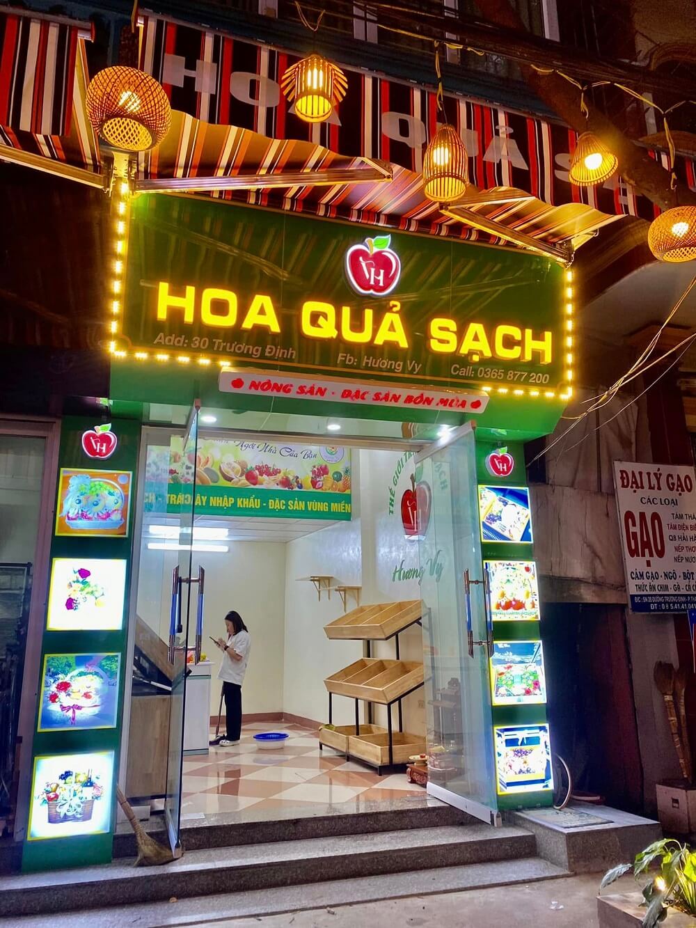 làm biển quảng cáo cửa hàng thực phẩm sạch Ninh Bình